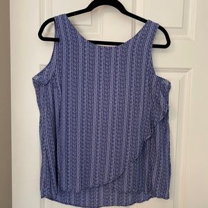 Gap sleeveless blouse in fun blue print